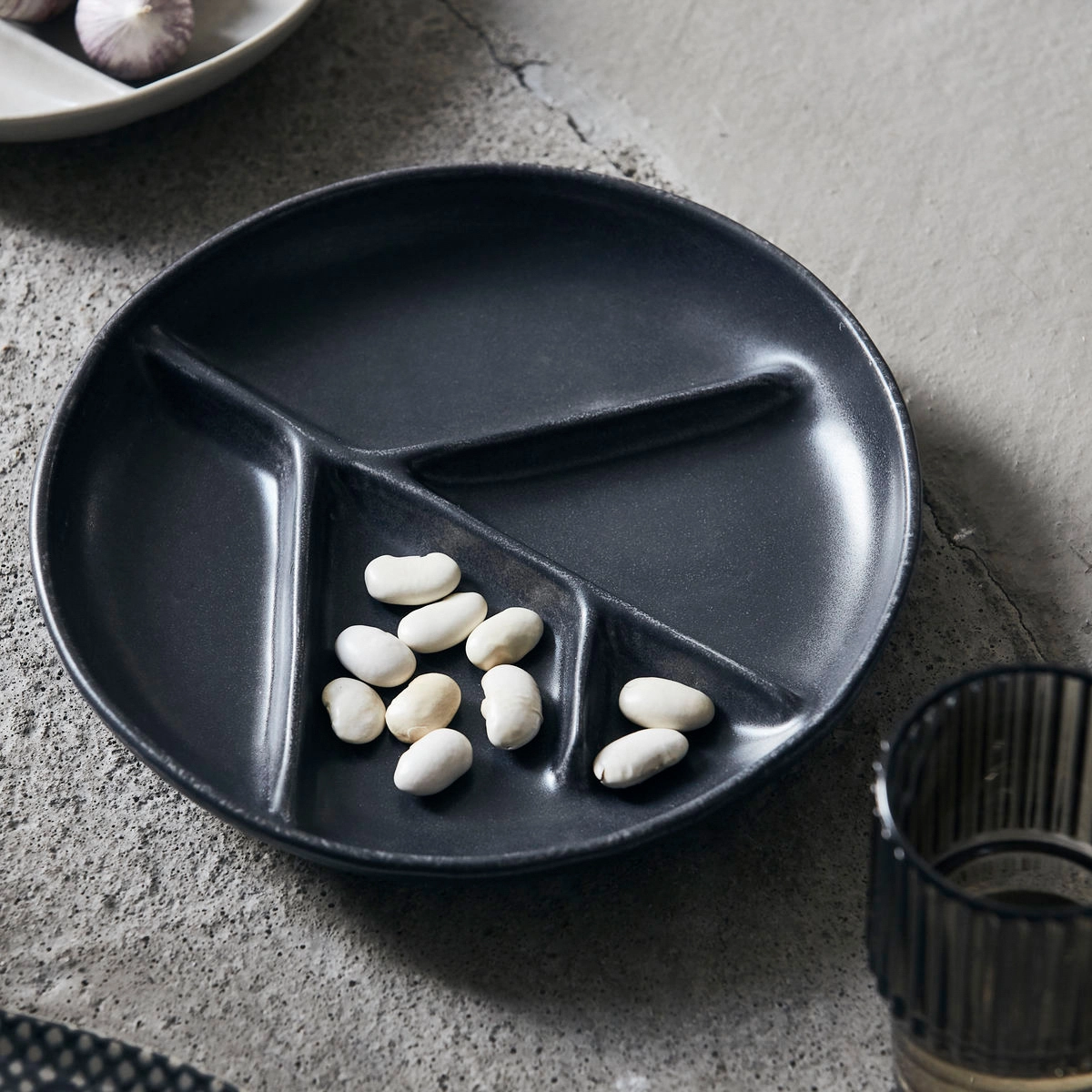 House Doctor Assiette Branch Ø22,3 Cm 4 House Doctor Assiette Branch Ø22,3 Cm – Image 2