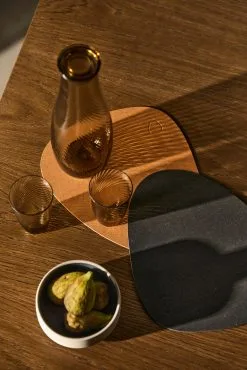 LIND DNA Set De Table Curve Core S 5 LIND DNA Set De Table Curve Core S -magasin de tapis 503038 01 40 EnvironmentImage 538c1fd467