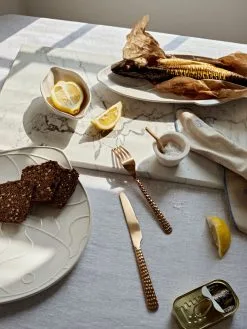 Broste Copenhagen Plat Pesce 17,6x41,4 Cm -magasin de tapis 577068 01 40 EnvironmentImage 127961374a