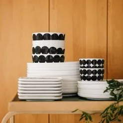 Marimekko Bol Räsymatto 10 Marimekko Bol Räsymatto -magasin de tapis p 26515 01 02 4445510183